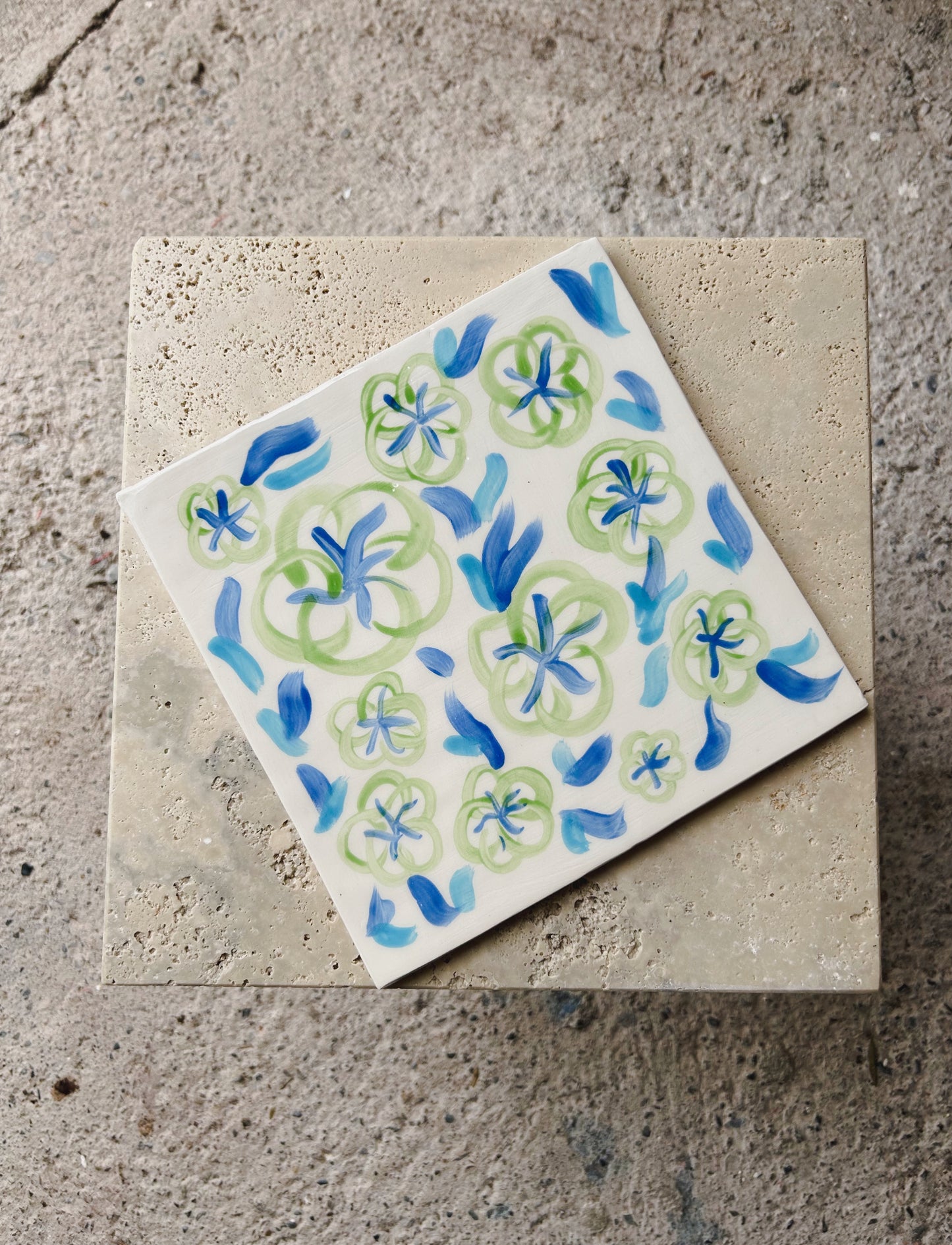 Carreaux de faîence Charlotte Colt X Umami (première collaboration)