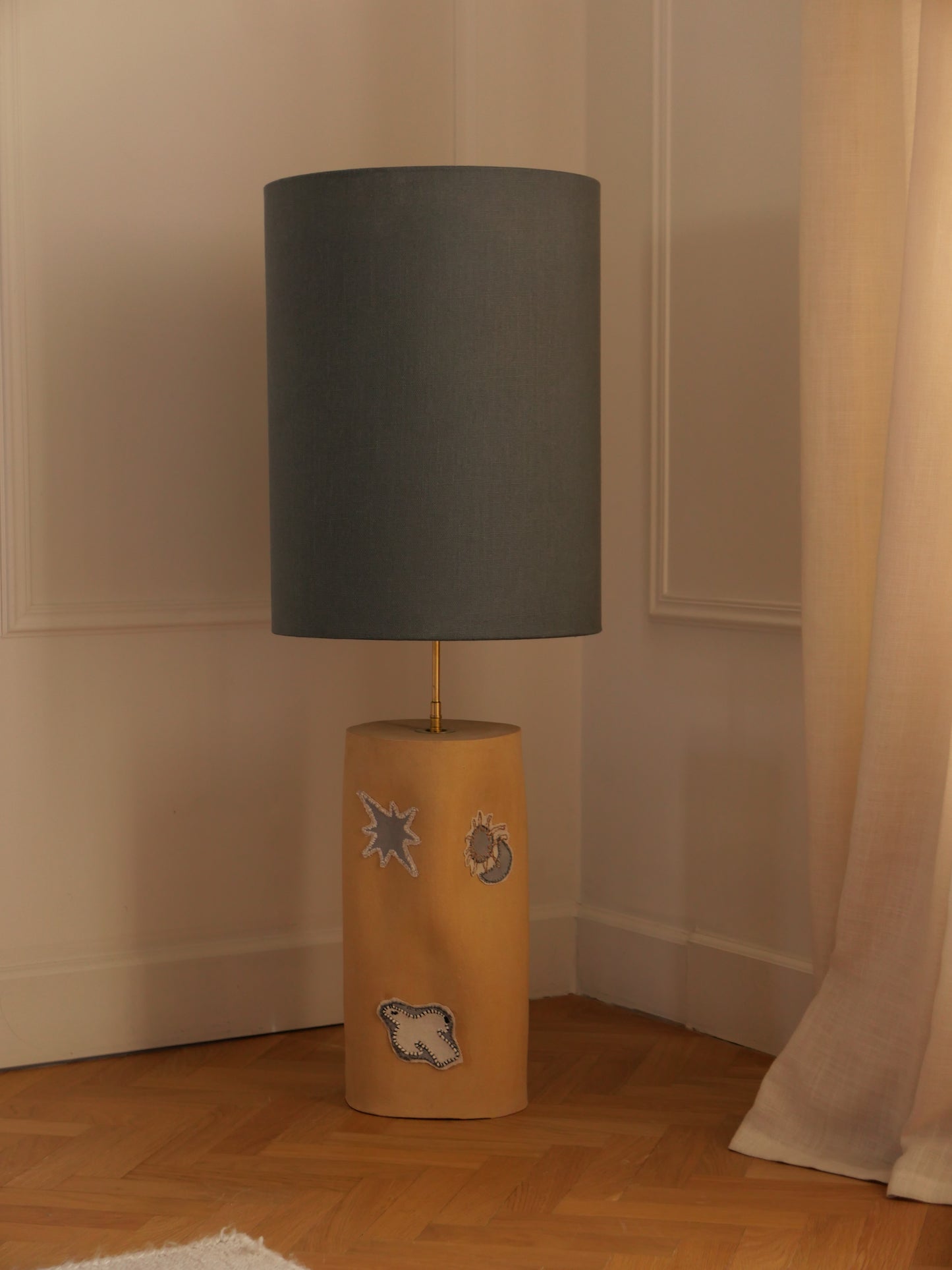 Lampe Amorosa XL (brodée)
