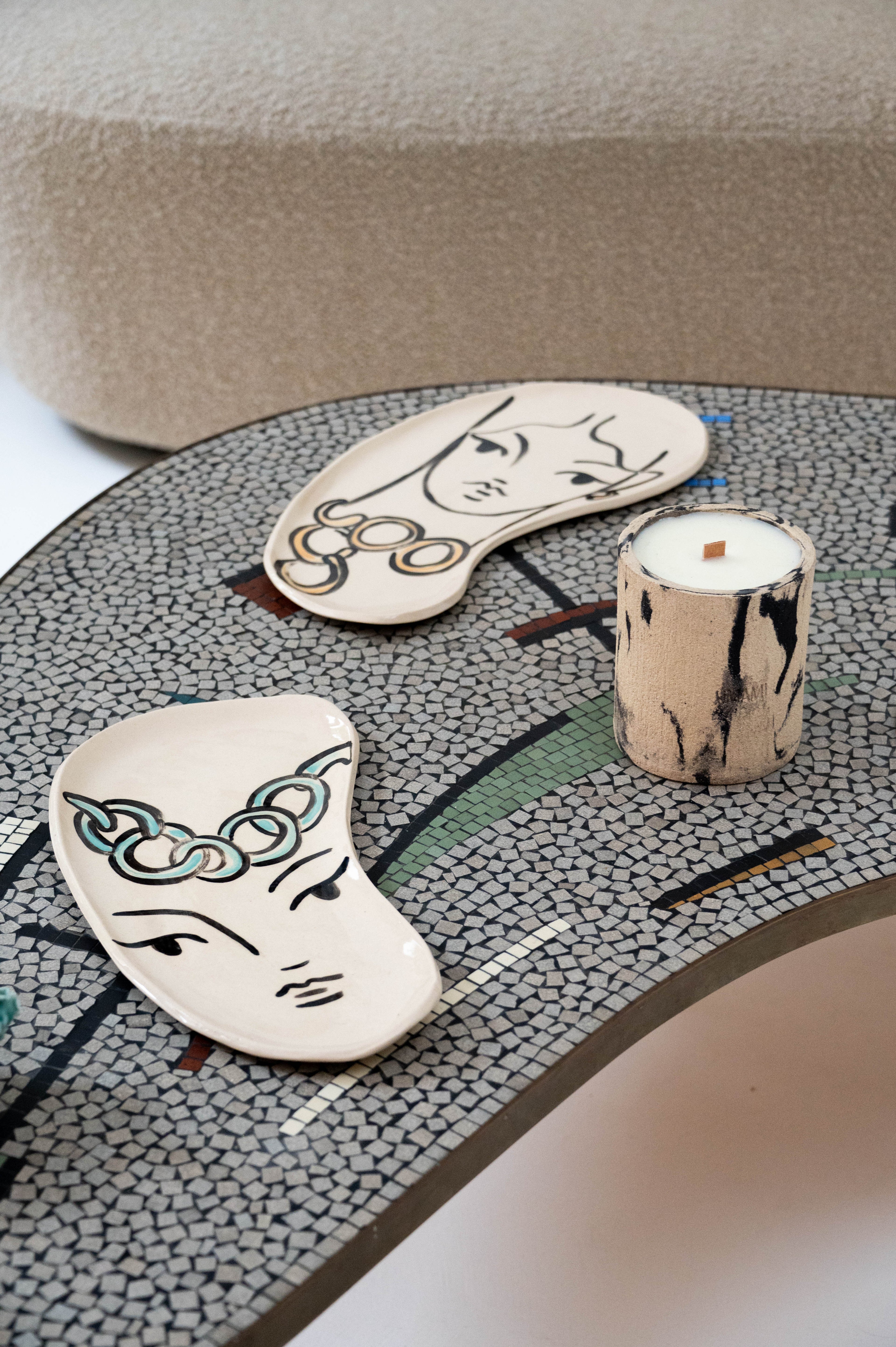 Plats « les filles du sud » et « les objets d’ici » (première collaboration)