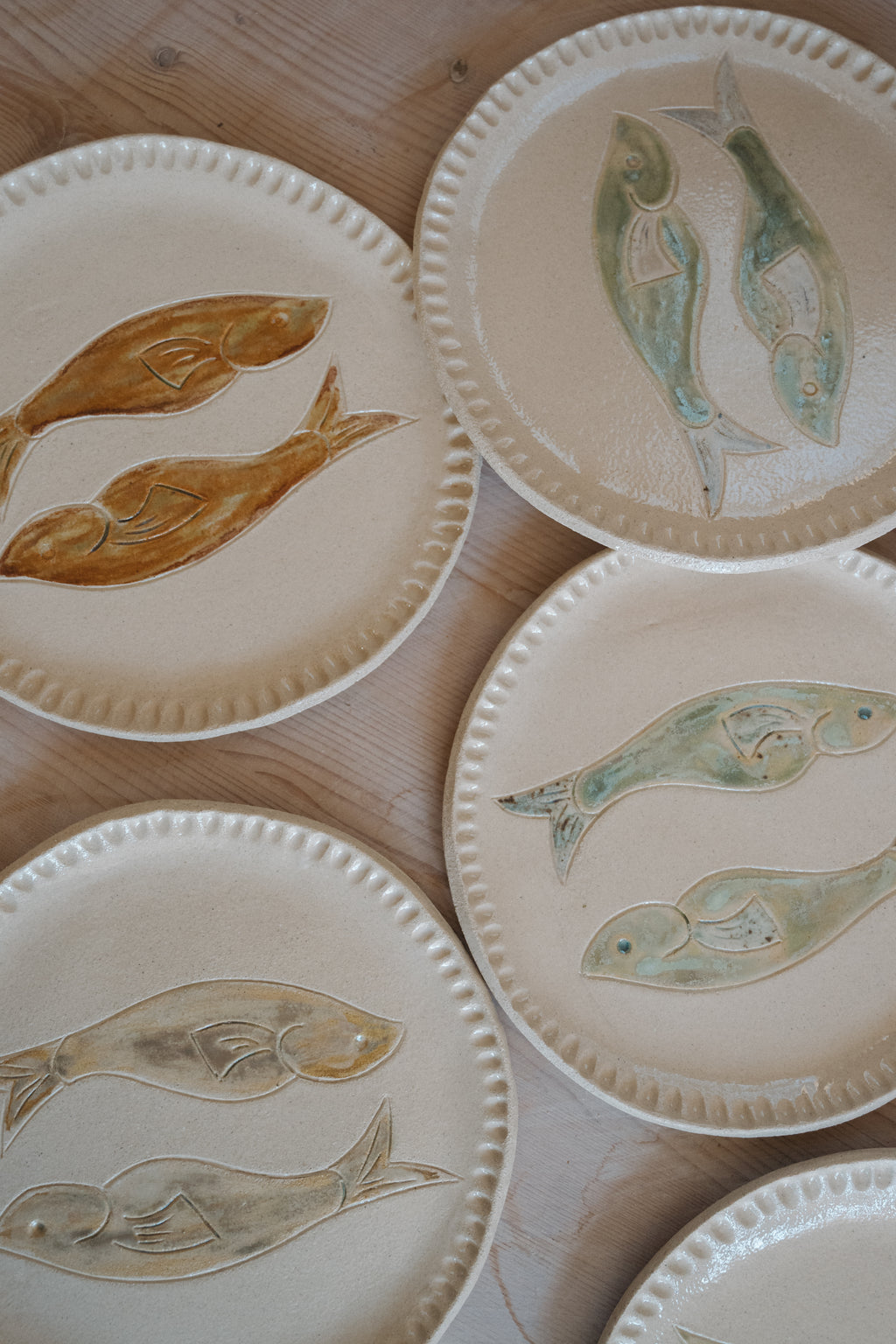 Onde - Assiettes en grès chamotté