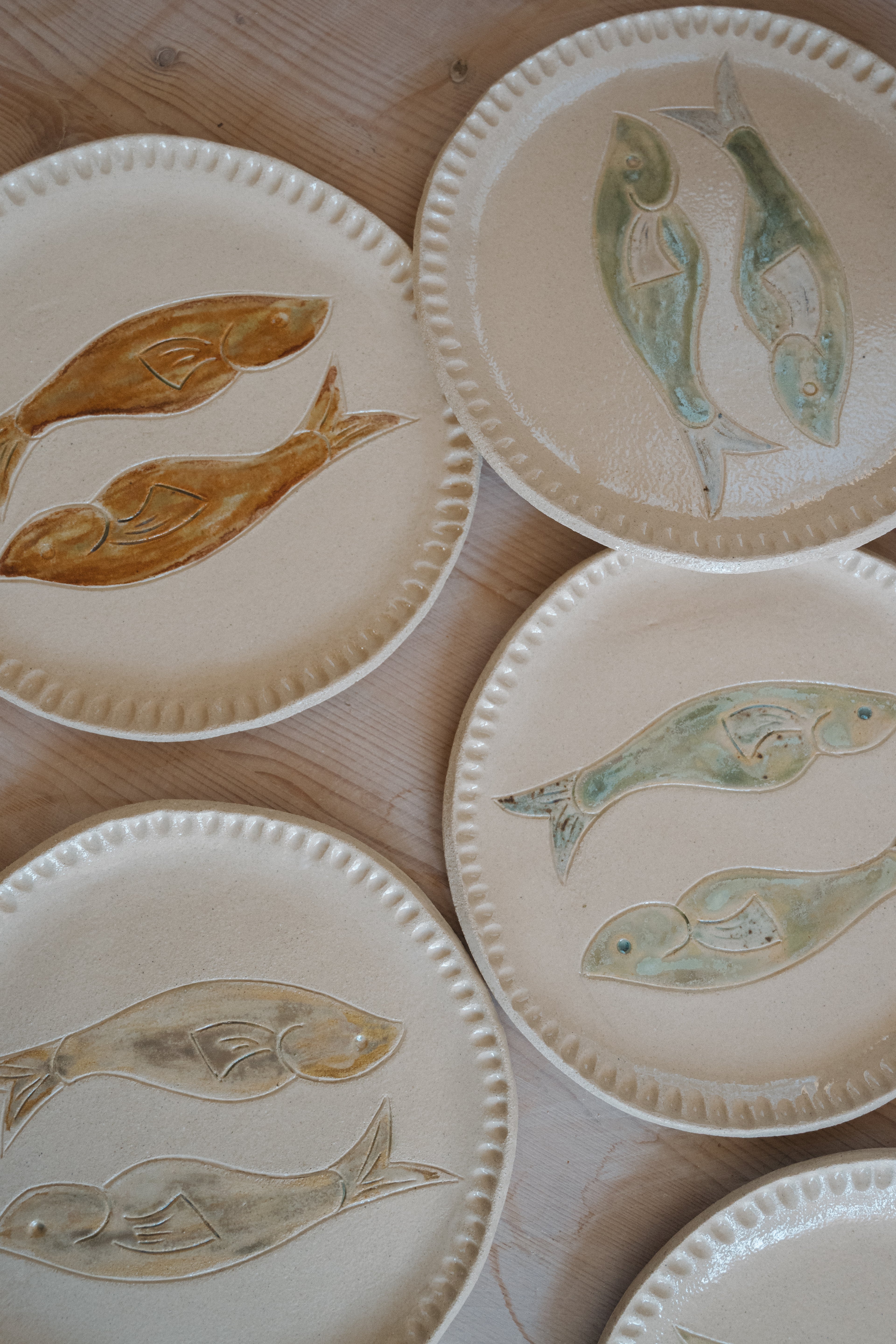 Onde - Assiettes en grès chamotté