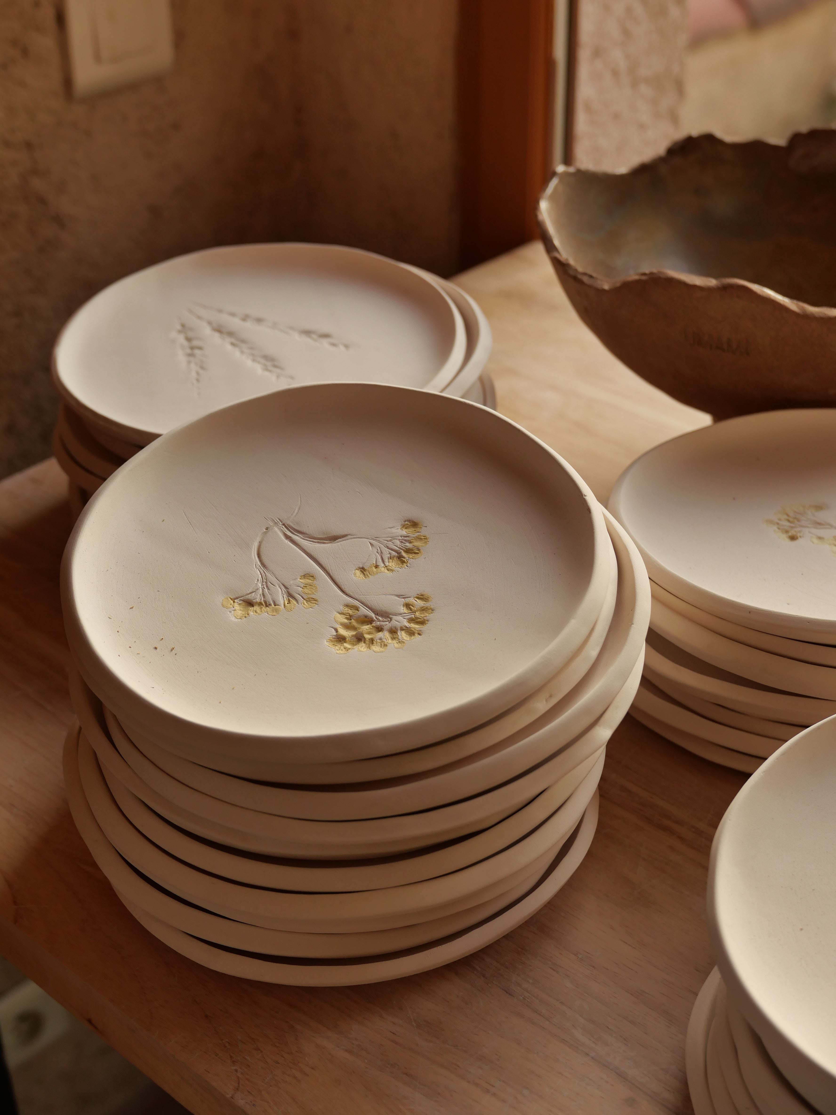 Grandes assiettes à impression végétale - sur commande