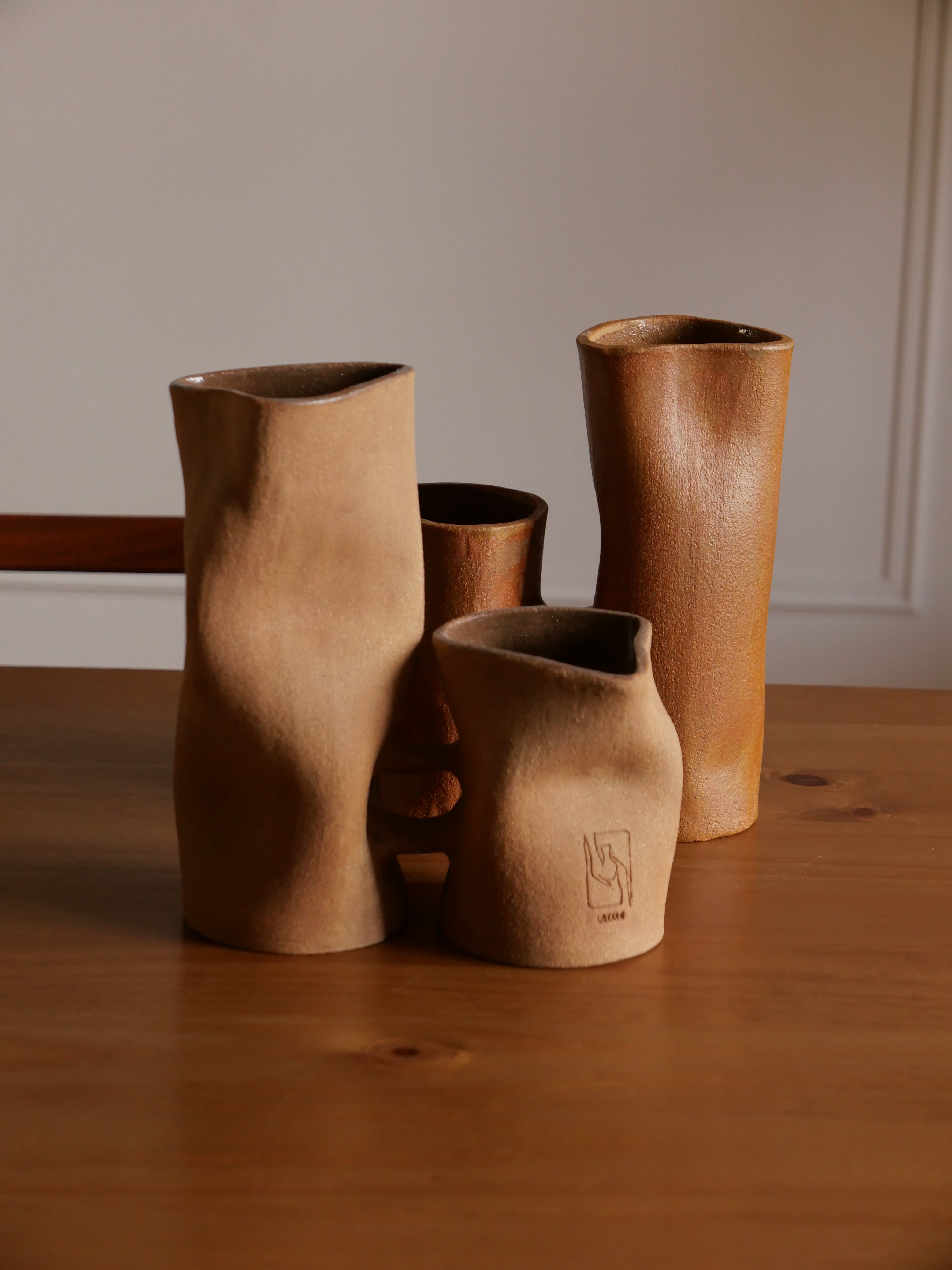 Les amoureux (unis, disponibles dans differents coloris)