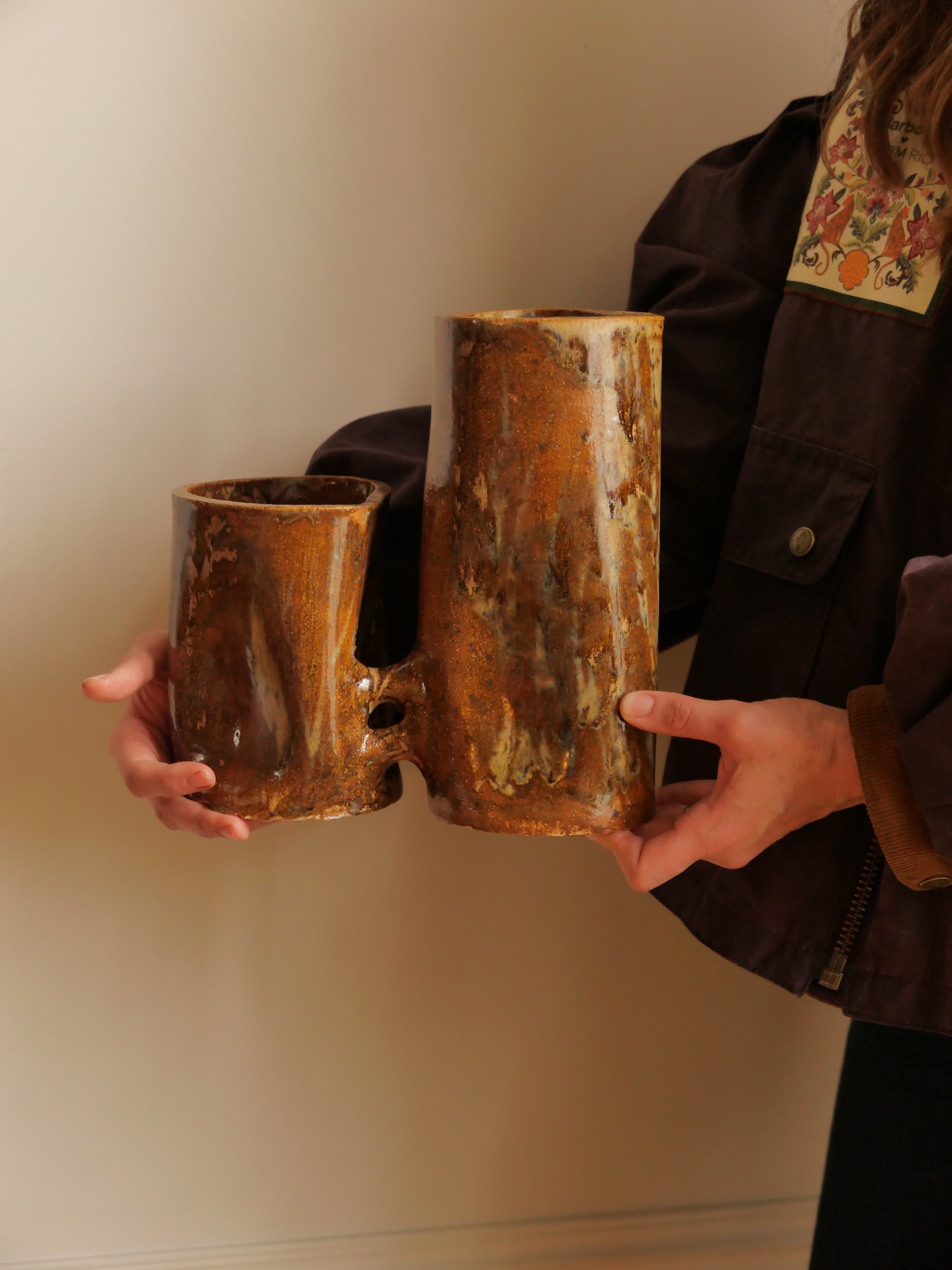 Les amoureux (émail chocolat avec effet)