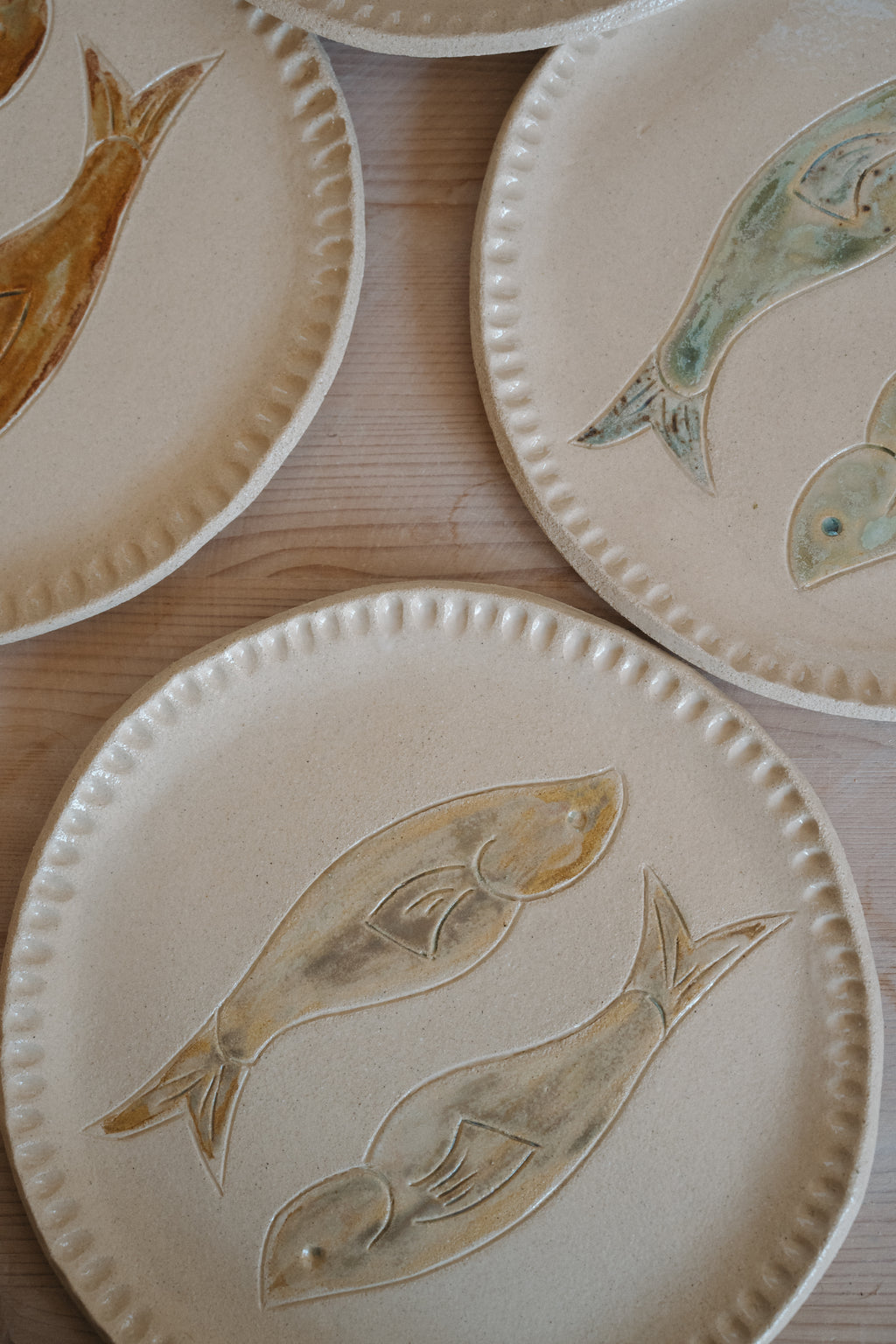 Onde - Assiettes en grès chamotté
