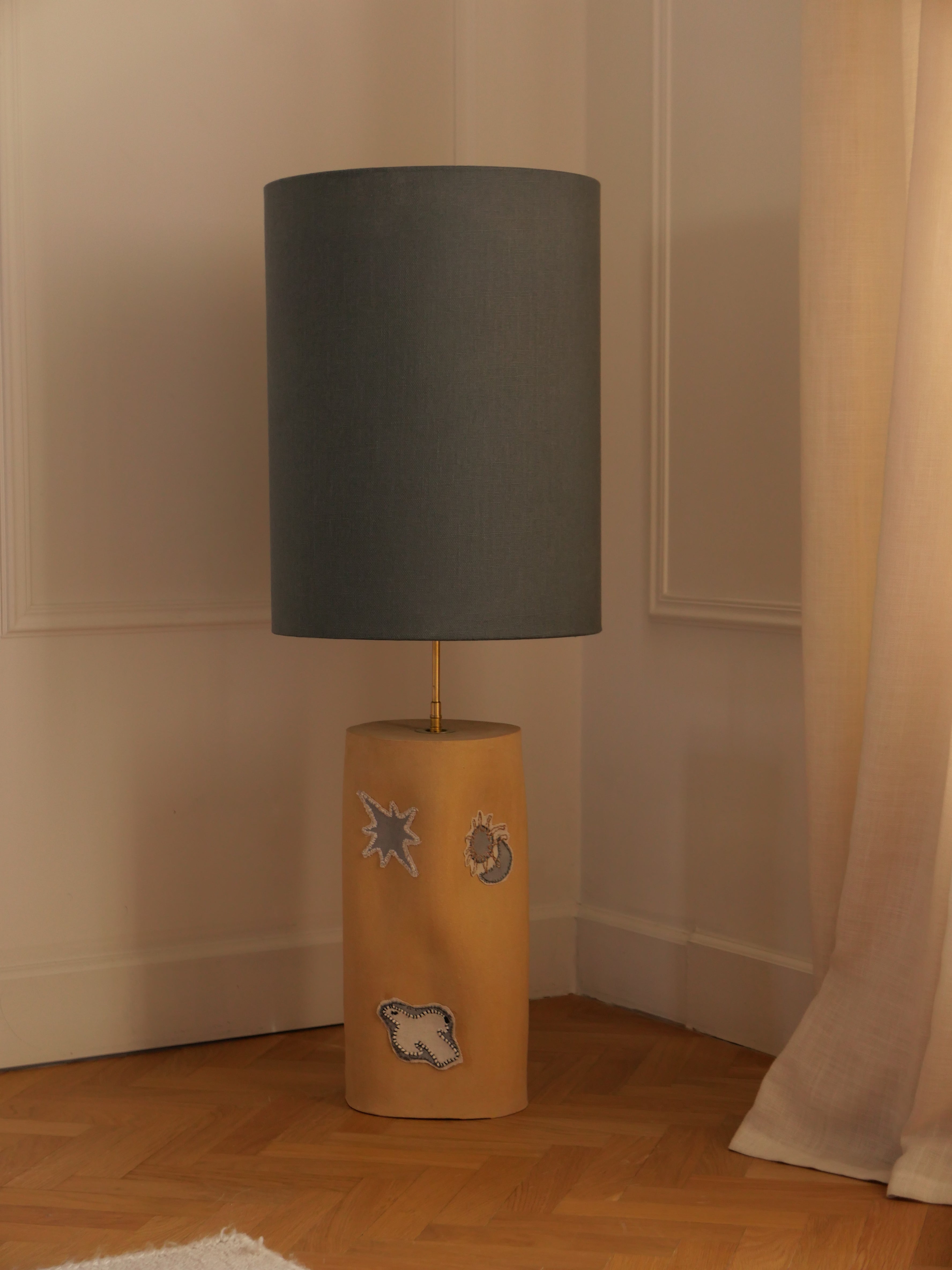 Lampe Amorosa XL (brodée)