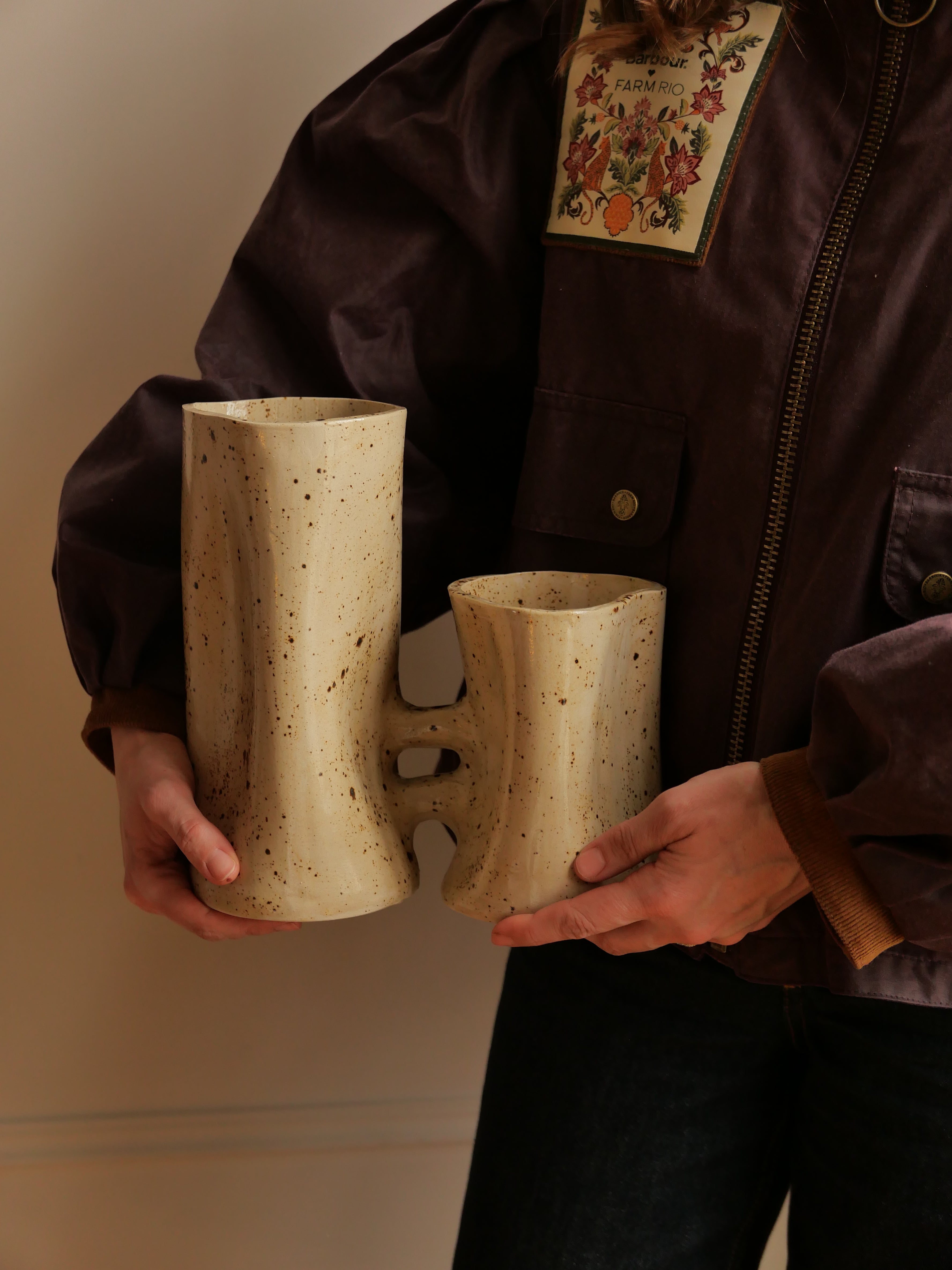 Les amoureux (émail moucheté)